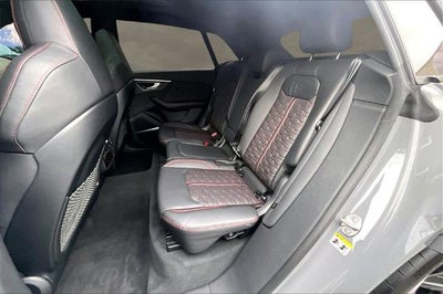 2024 Audi RS Q8 Base