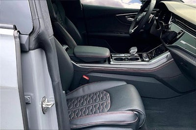 2024 Audi RS Q8 Base