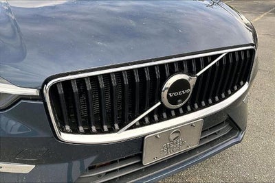 2022 Volvo XC60 Momentum