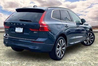 2022 Volvo XC60 Momentum