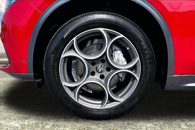 2022 Alfa Romeo Stelvio Ti